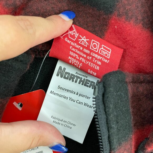 Northern Souvenirs Unisex Red Black Checkered Zip Up Canada Fleece Jacket Size L - Picture 6 of 13
